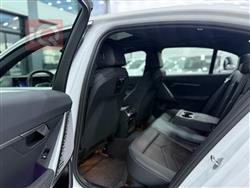 بی ئێم دەبڵیو سیریەس 5